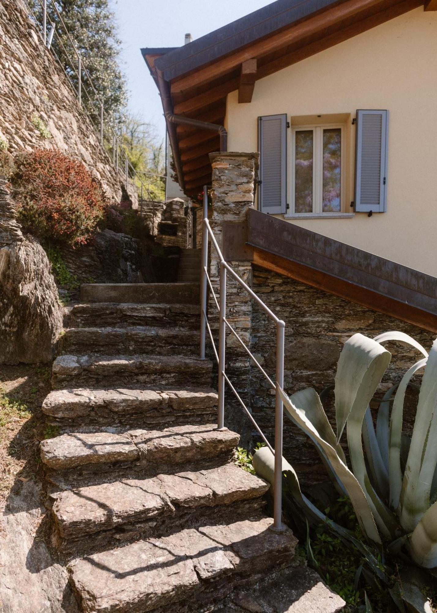 Charming Moment Di Villa Porta - Casa Dolce Luino Εξωτερικό φωτογραφία
